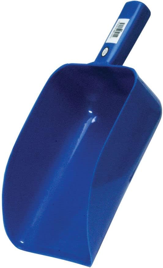 Jeffers Feed Scoop for Horses, Livestock, Pets, Chickens, Goats – 5 Pint 2.5 Quart Heavy-Duty Plastic Grain Scoop – Durable Farm Tool for Animal Feed, Barn, Stable, Garden, Dog Food - Blue