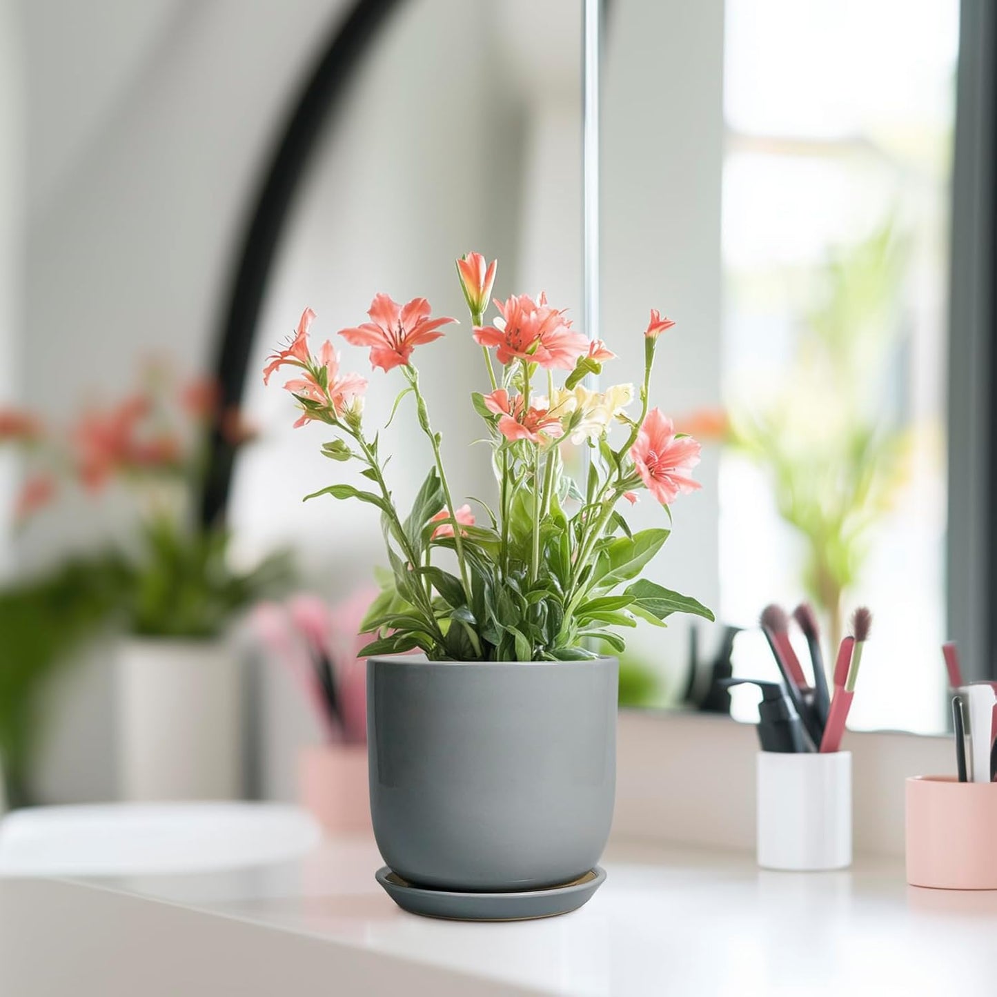 Ceramic Plant Pot 5 Inch - Modern Succulent Planter for Outdoor Indoor Plants with Drainage Hole and Saucer, Modern Home Decor, Gray