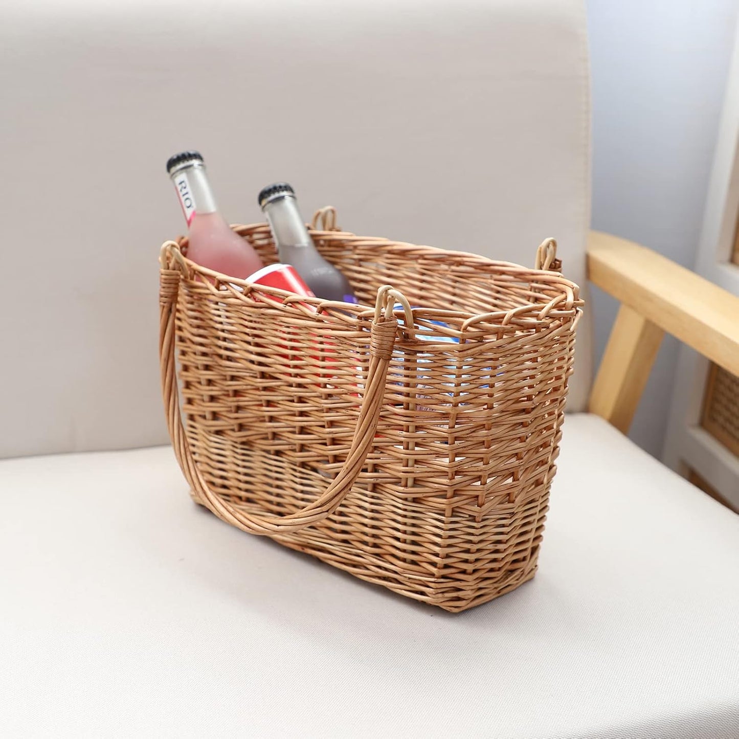 Natural Wicker Picnic Basket with Handle - Woven Willow Basket for Eggs, Candy, Groceries, Flowers, Gifts, Home & Outdoor Storage, 13x6x8 inches