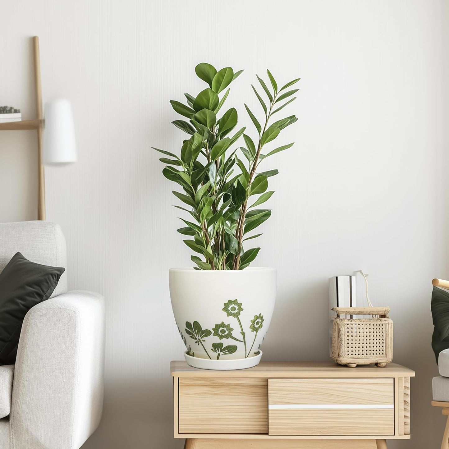 8.2 Inch Plant Pot - Ceramic Planter for Indoor Outdoor Flowers, Boho Round Decorative Indoor Flower Pot with Drainage Hole and Saucer, Gifts for Plant Lovers, Office Garden House Decor, White