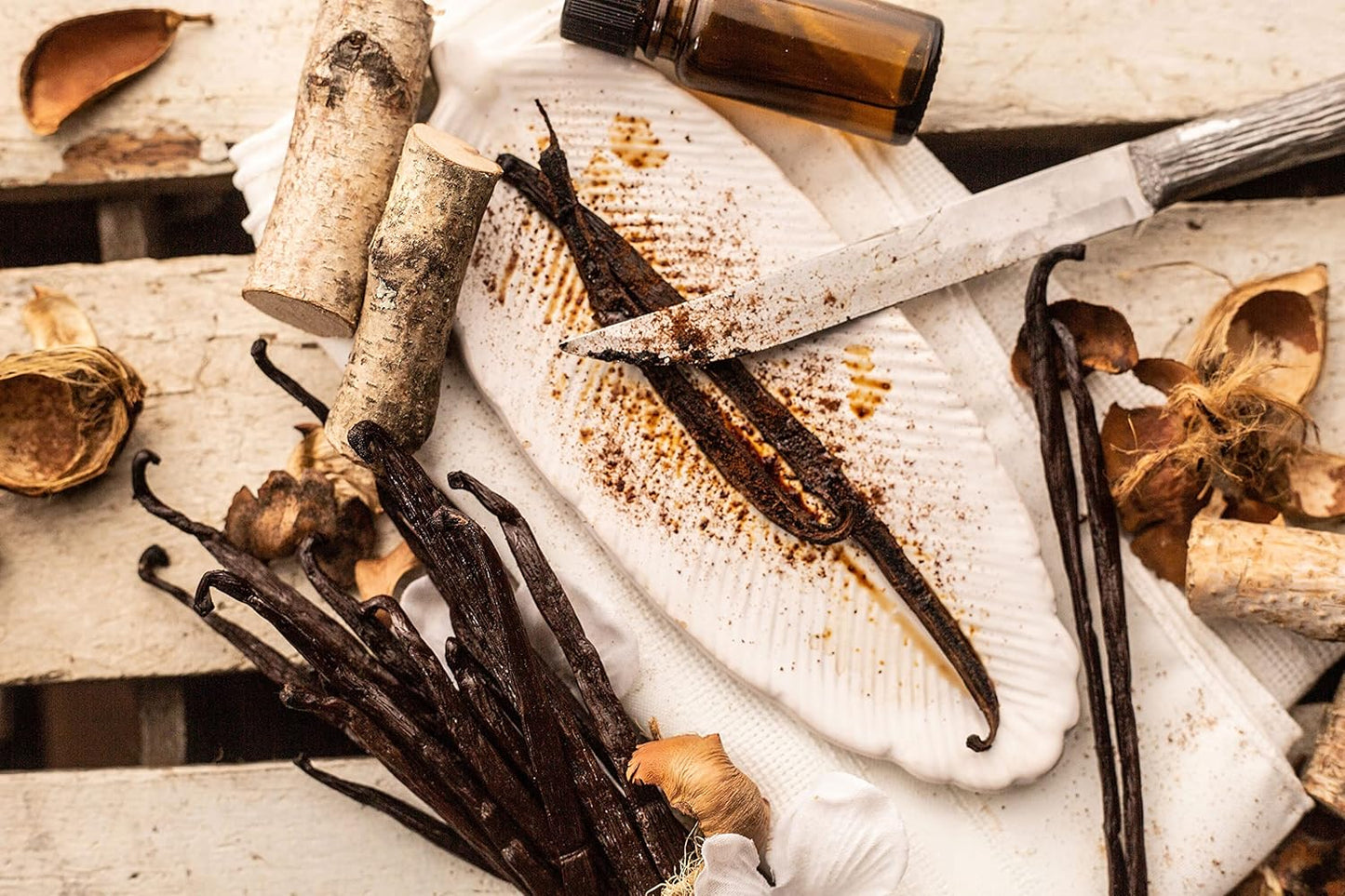 25 Vanilla Beans - Whole Extract Grade B Pods for Baking, Homemade Extract, Brewing, Coffee, Cooking - Tahitian