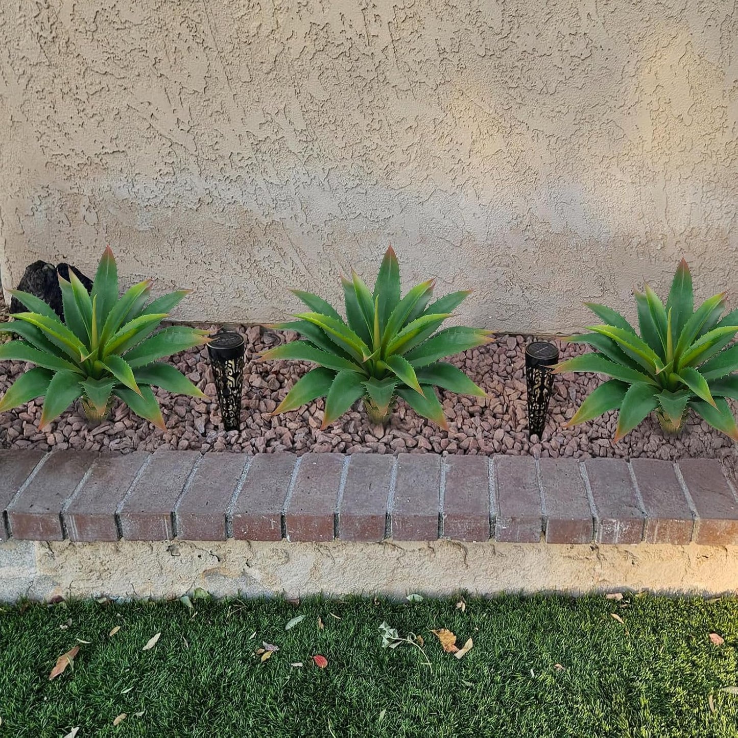 HUAESIN Artificial Succulents Aloe Plants, 6PCS 12.5 Inches Large Artificial Agave Plants UV Resistant Fake Agave Planters for Indoor and Outdoor Home Wedding Festival Arrangement