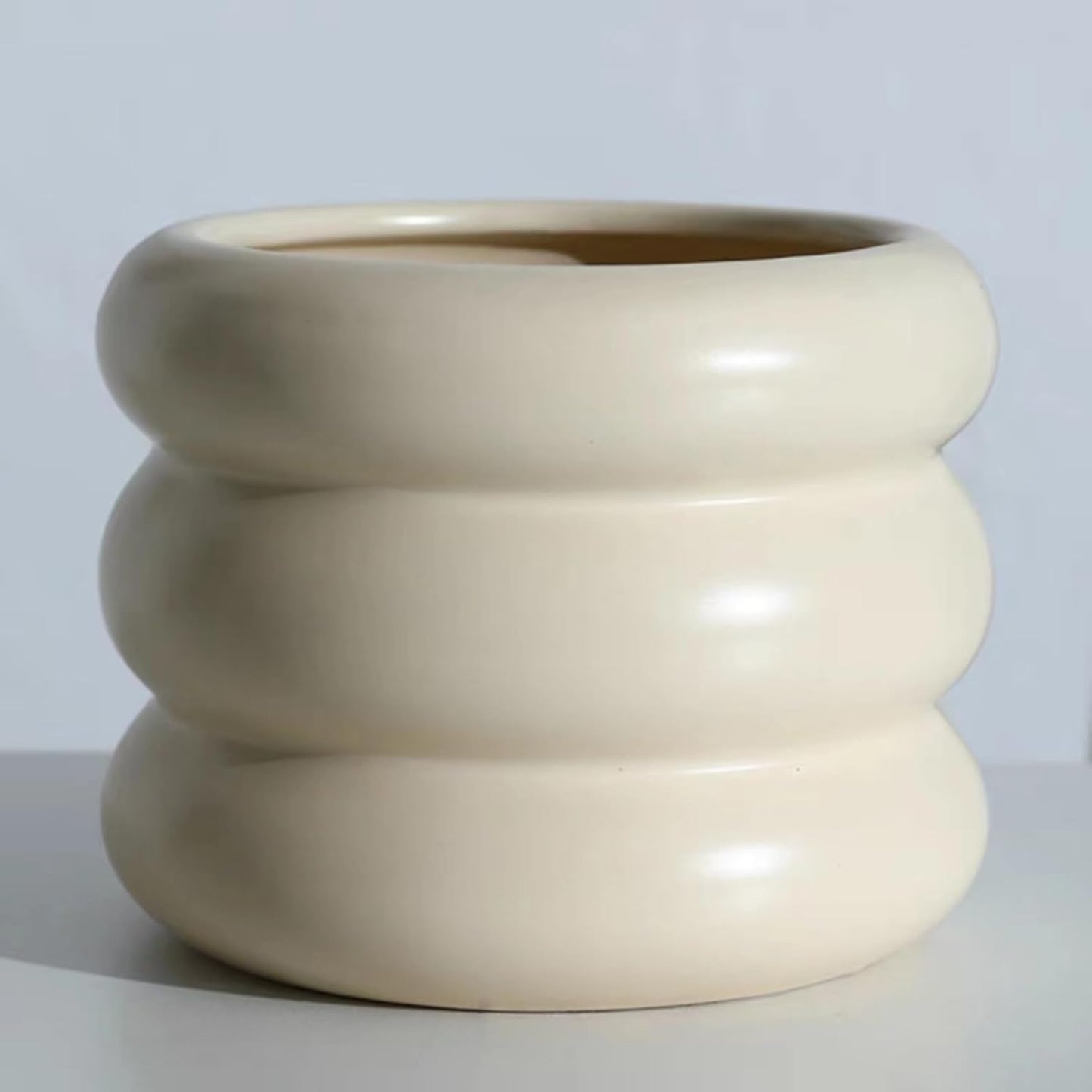 Ceramic Plant Pot Indoor, 6.5 Inch Flower Pot with Drainage Hole, Tiered Bubble Design Ceramic Planter for Home & Office Decor (Beige)