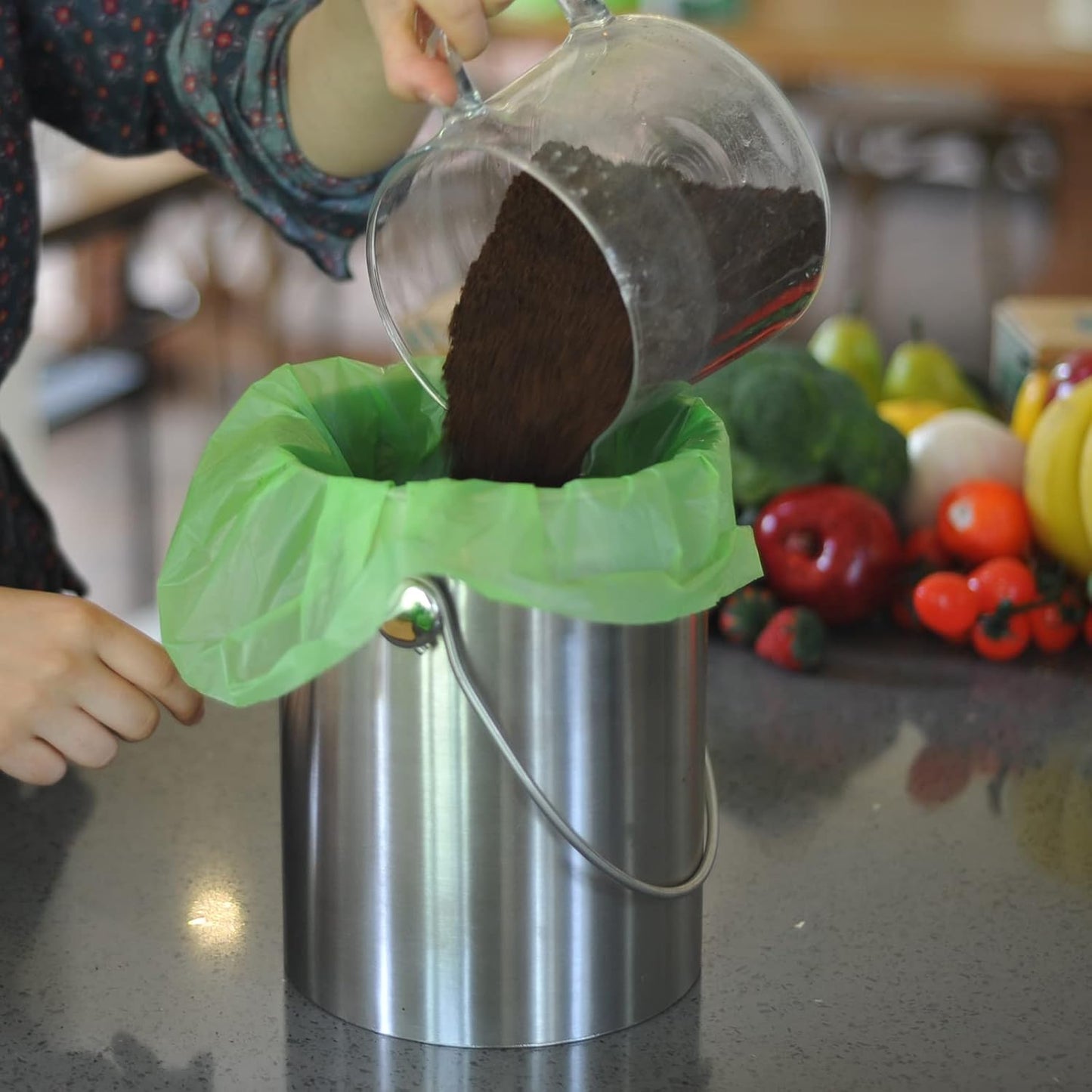 2.6 Gallon Compostable Trash Bags, 100 Count, Extra Thick 0.71 Mil, Certified by BPI and ASTM D6400, Perfect Fit for Small Trash Cans