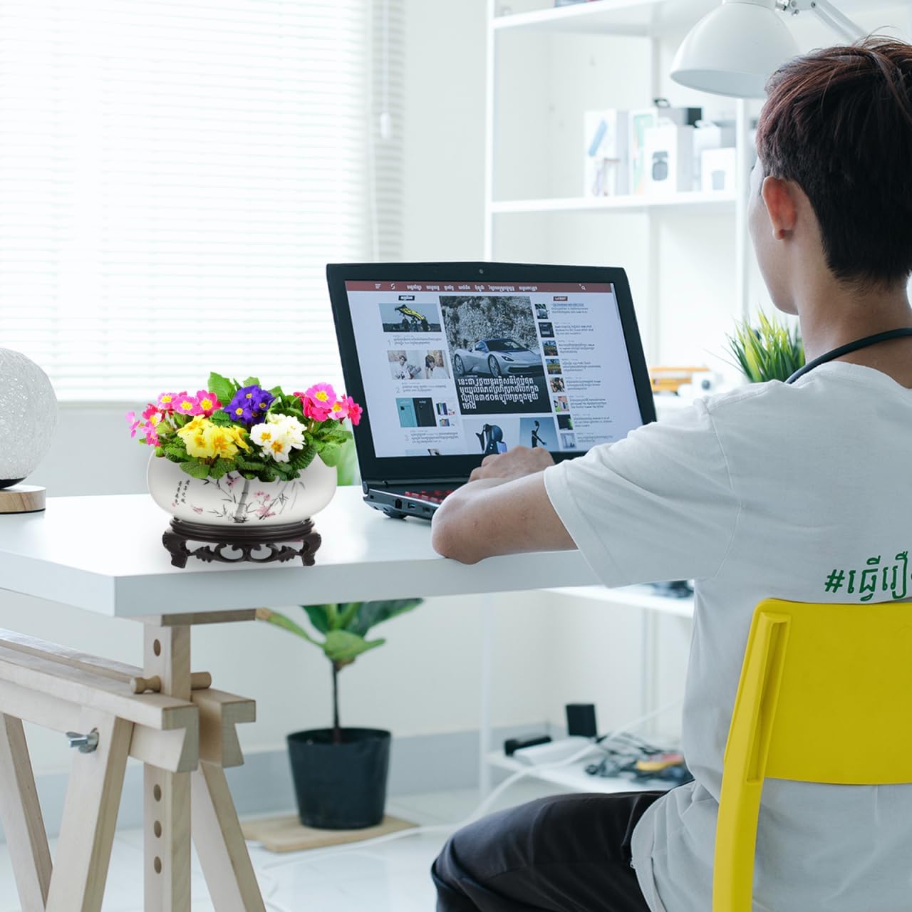 Ceramic Chinese Pot with Base Hydroponic Pot White Water Lily Bowl Ceramic Planter for Home Office Garden 7 Inch