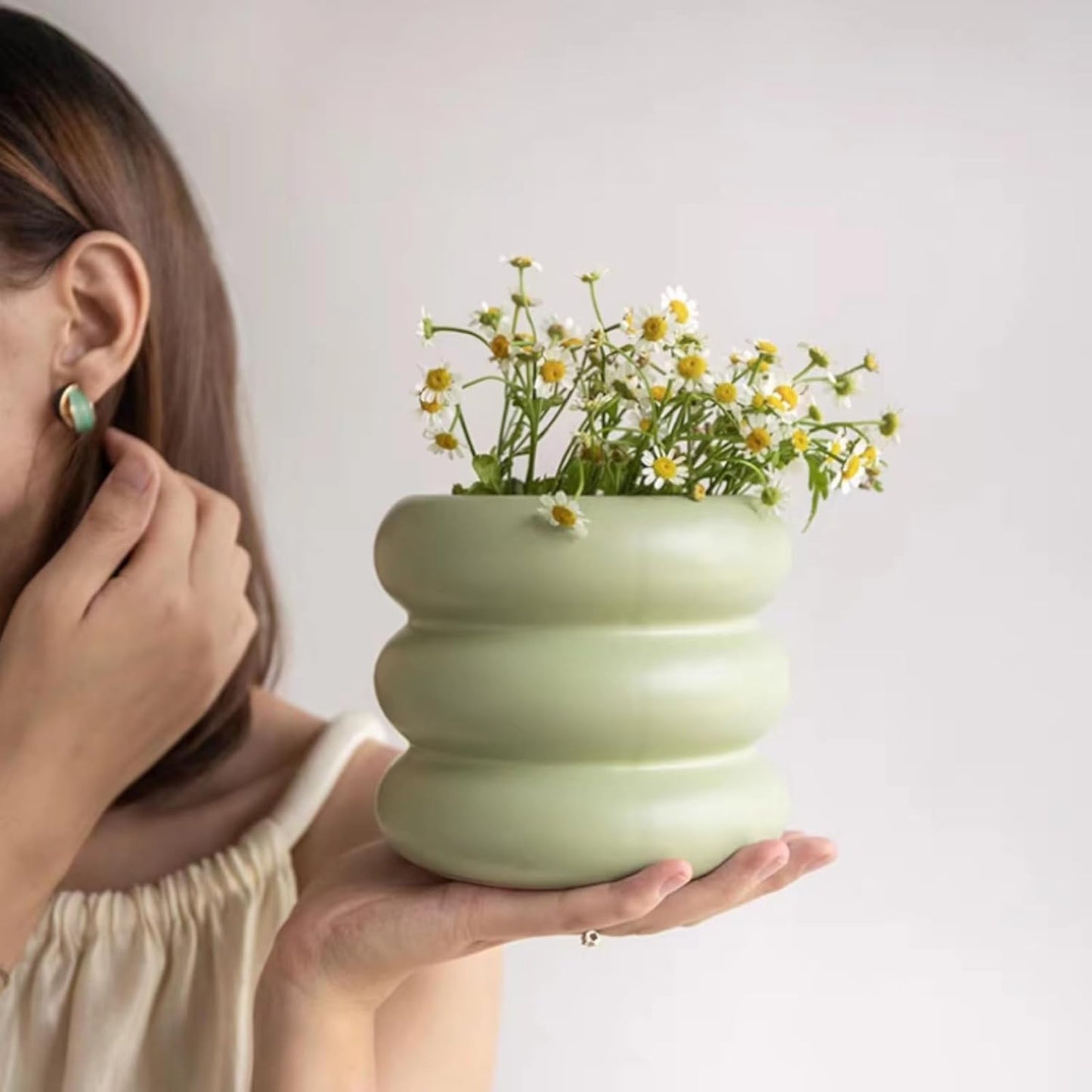 Ceramic Plant Pot Indoor, 4.7 Inch Flower Pot with Drainage Hole, Small Bubble Design Ceramic Planter for Home & Office Decor (Green)