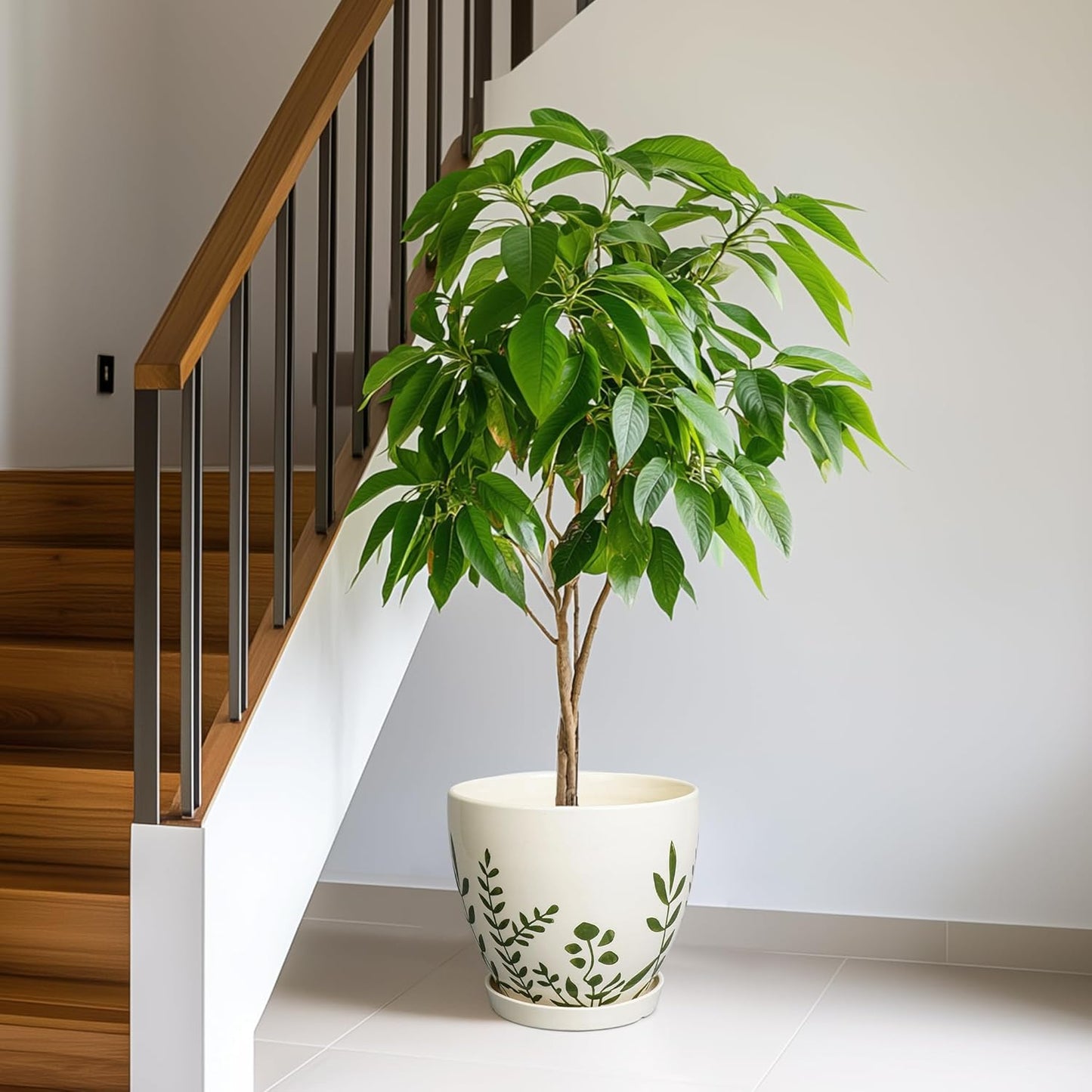 10 Inch Plant Pot - Ceramic Planter for Indoor Outdoor Flowers, Decorative Round Indoor Flower Pot with Drainage Hole and Saucer, Plant Lover Gifts, Garden Patio Home Office Decor, White