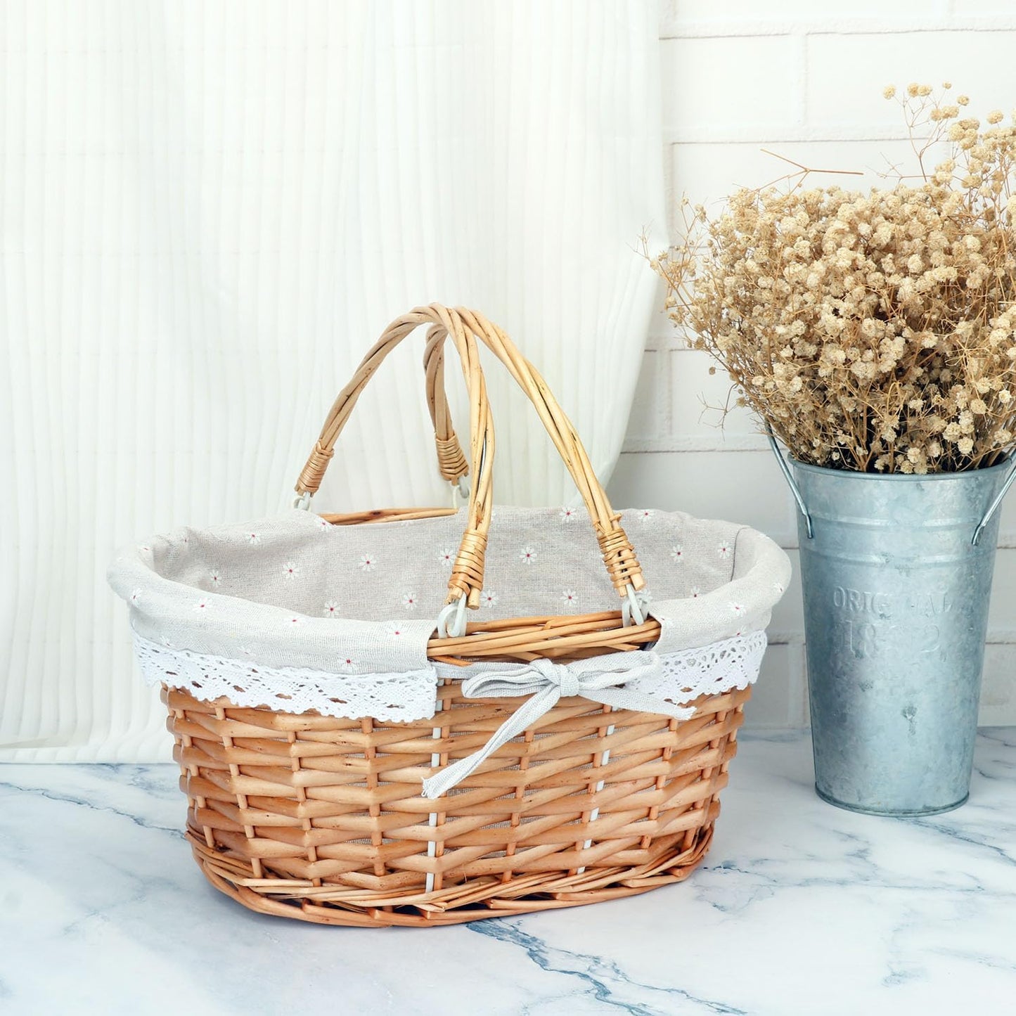 Natural Wicker Basket with Linen Lining, 14 Inch Large Wicker Woven Picnic Basket with Handle for Picnic, Camping, Outdoor Party