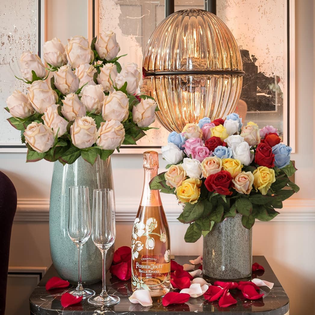 Artificial Realistic Roses Champagne Flowers 24" Real Touch Silk Roses Bouquet Long Stems Rose for Flower Arrangement Fake Roses Decor for Home Party Wedding Table Centerpieces Roses Realistic - 5 Pcs