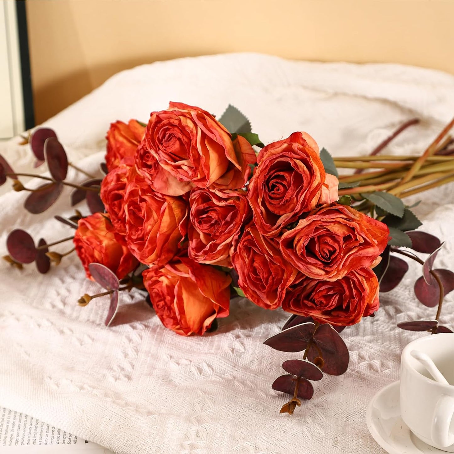 Kimura's Cabin 12pcs Lifelike Faux Silk Roses Flowers Vintage Artificial Rose with Stem Bouquet Fake Roses Dried Flower for Valentines Home Table Centerpiece Wedding Party DIY Decoration(Orange red)