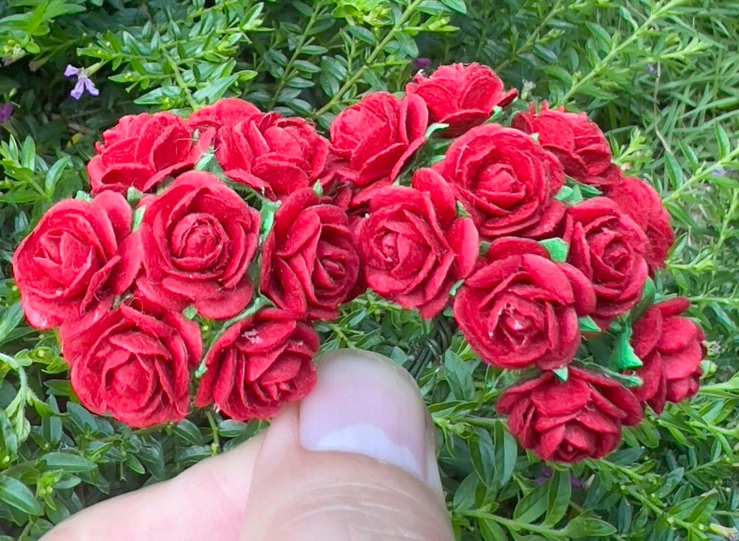 Handmade Mini Mulberry Paper Roses 18 mm Mulberry Paper Flowers Scrapbooking Wedding DIY Craft 50 pcs (Red Color)
