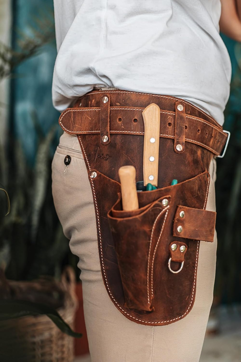 Garden Florist Tool Belt for Men | Leather Tool Belt for Women | Handmade Belt for Gardener, Electrician, and Carpenter | Leather Florist Belt (Brown CrazyHorse) (Brown with engraving, one size)