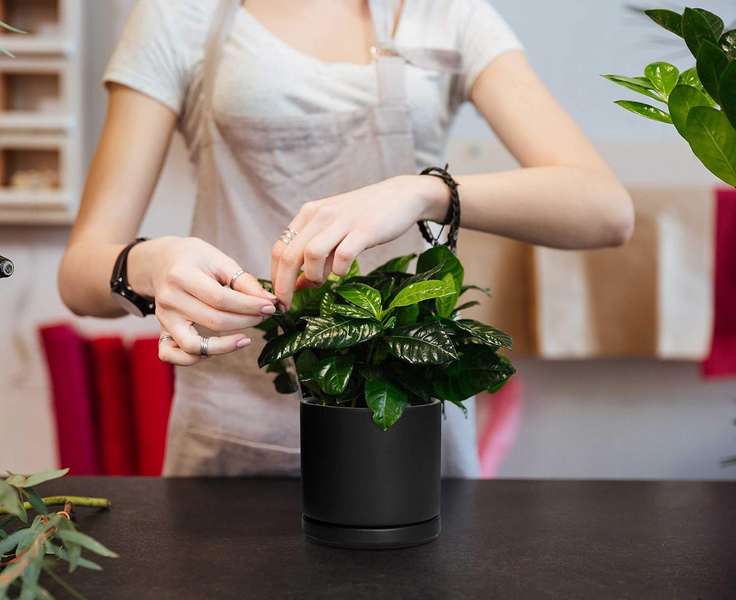 D'vine Dev Ceramic Planter Pot with Drainage Hole and Saucer, Indoor Cylinder Round Flower Pot, 4.6 Inch, Black, 94-O-B-2