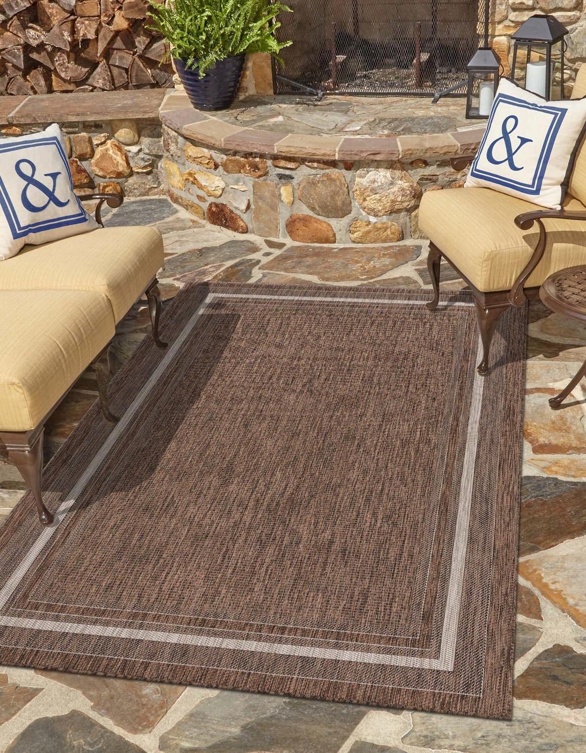 Unique Loom Outdoor Border Collection Area Rug - Soft Border (2' x 3' 1" Rectangle, Brown/ Ivory)