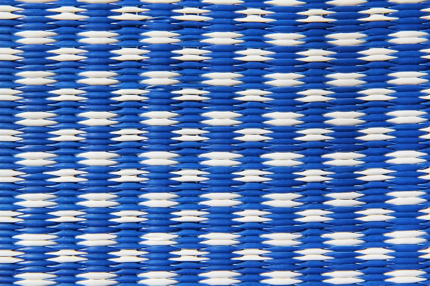 Mad Mats Geometric Outdoor Rug, Reversible Plastic Mat (6' x 9', Basic - Blue/White)