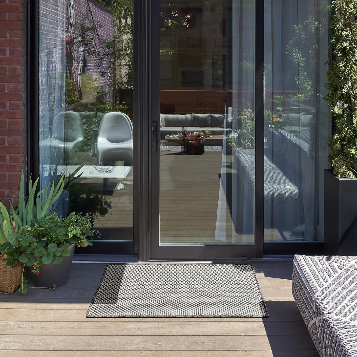 Nourison Courtyard Indoor/Outdoor Ivory Charcoal 2' x 3' Area Rug, Geometric, Easy Cleaning, Non Shedding, Bed Room, Living Room, Dining Room, Deck, Patio, Backyard (2x3)