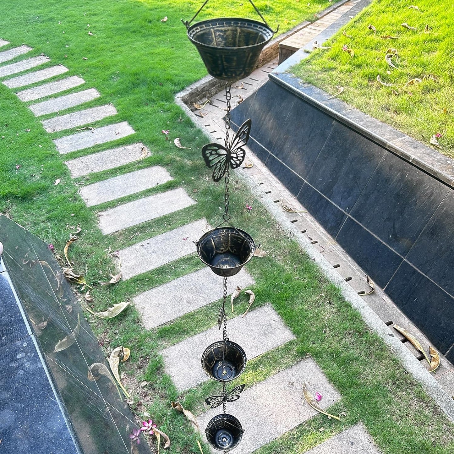 8.5FT Rain Chains for Gutters Downspouts, Butterfly and Cup Rain Gutter Chain, Functional and Decorative Replacement Rainchains for Downspout, Metal Rain Catcher Chimes for Outside, Vintage Copper