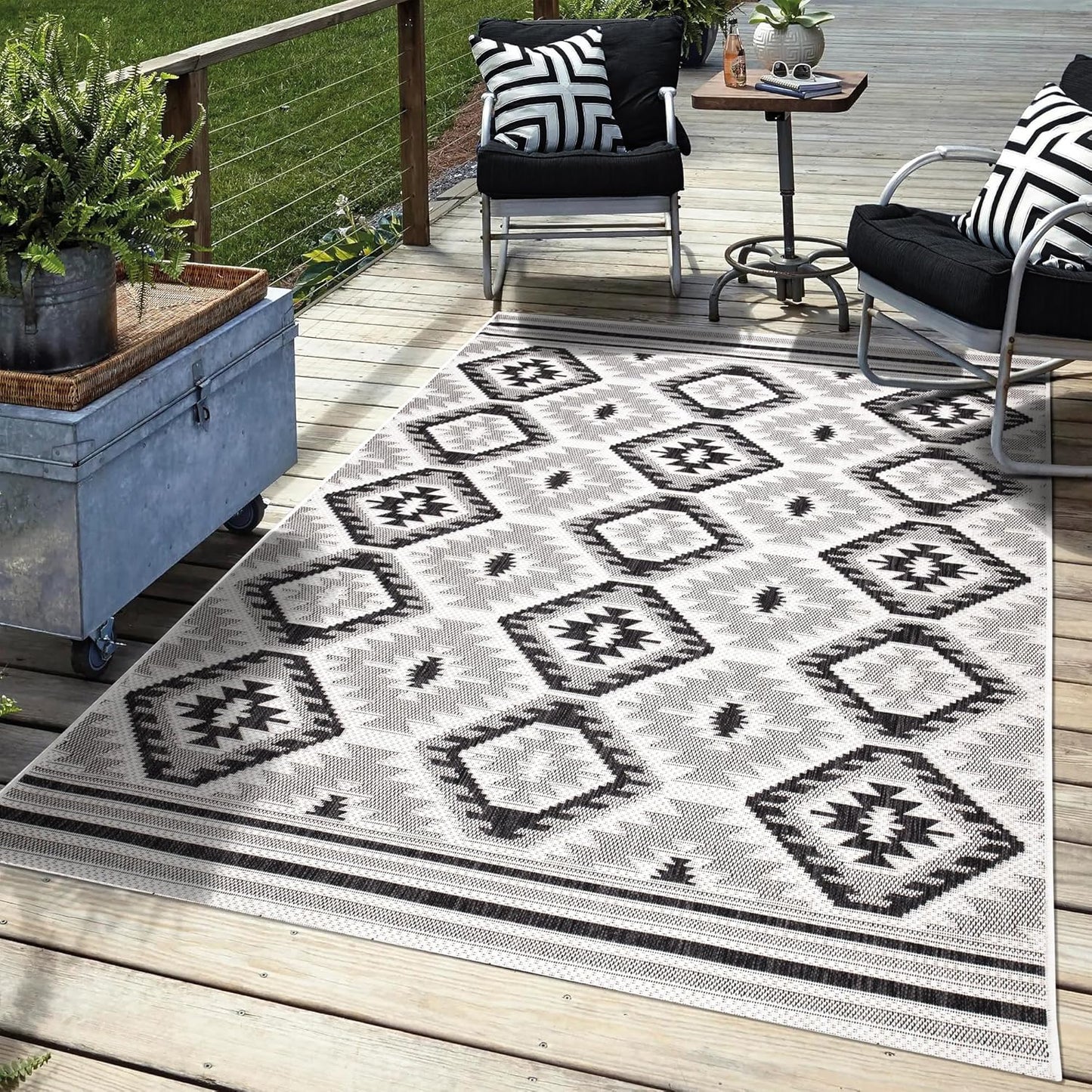 Keen Home Design Outdoor Rug - 8x10 Washable Indoor/Outdoor Rug for Patio, Balcony, Kitchen, Garden, Beach, Deck and Porch. Size: 7'9" x 10'2"