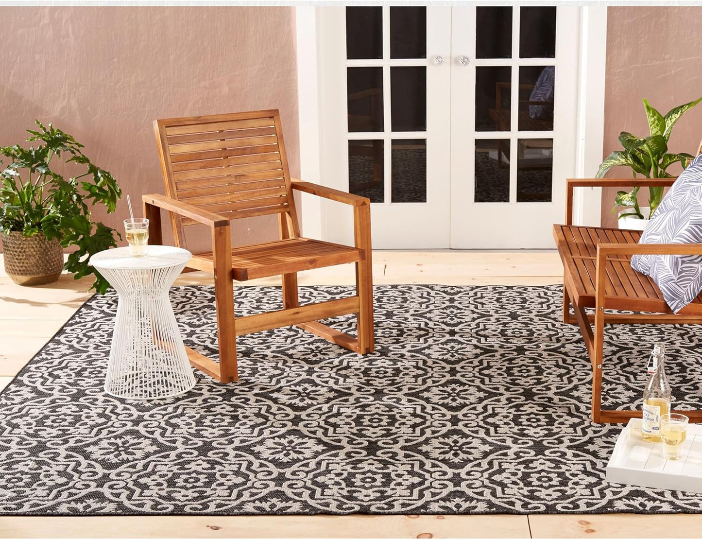 Nicole Miller New York Patio Country Julia Transitional Geometric Indoor/Outdoor Area Rug, Black/Grey, 7'9"x10'2"