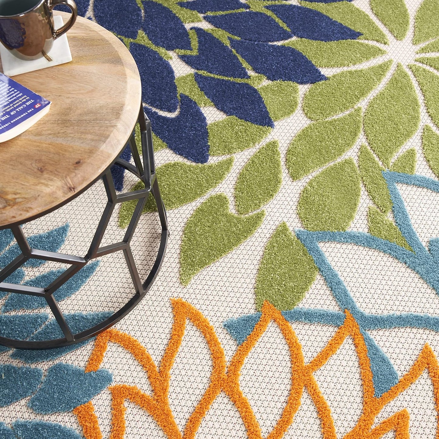 Nourison Home Aloha 10' x Round Multicolor Fabric Tropical Area Rug (10' Round)