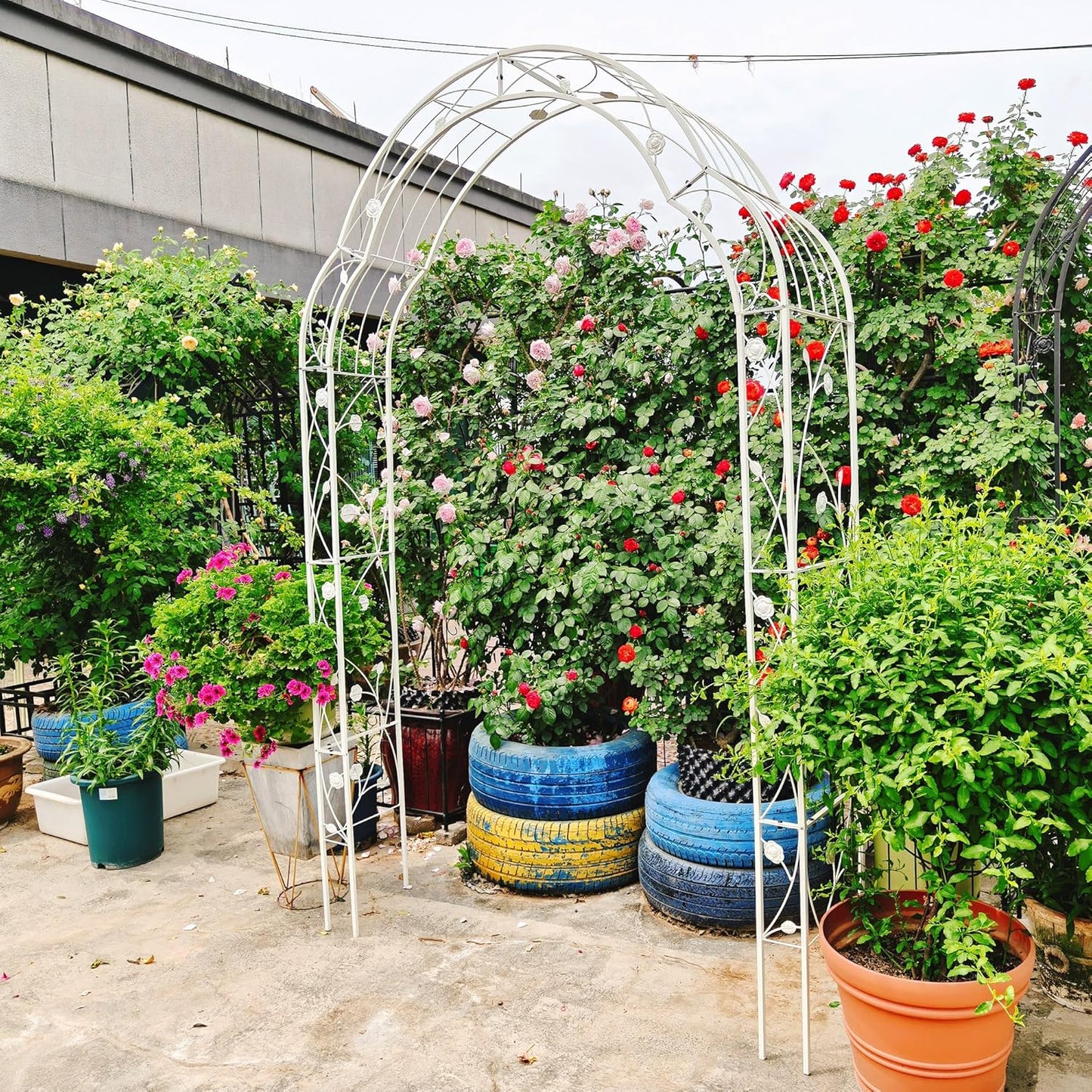 Metal Garden Arch 98.4" H Garden Arbor Trellis for Outdoor Climbing Plants Support Rose Lawn Tall Large Scale Event Arch(L, Cream White)